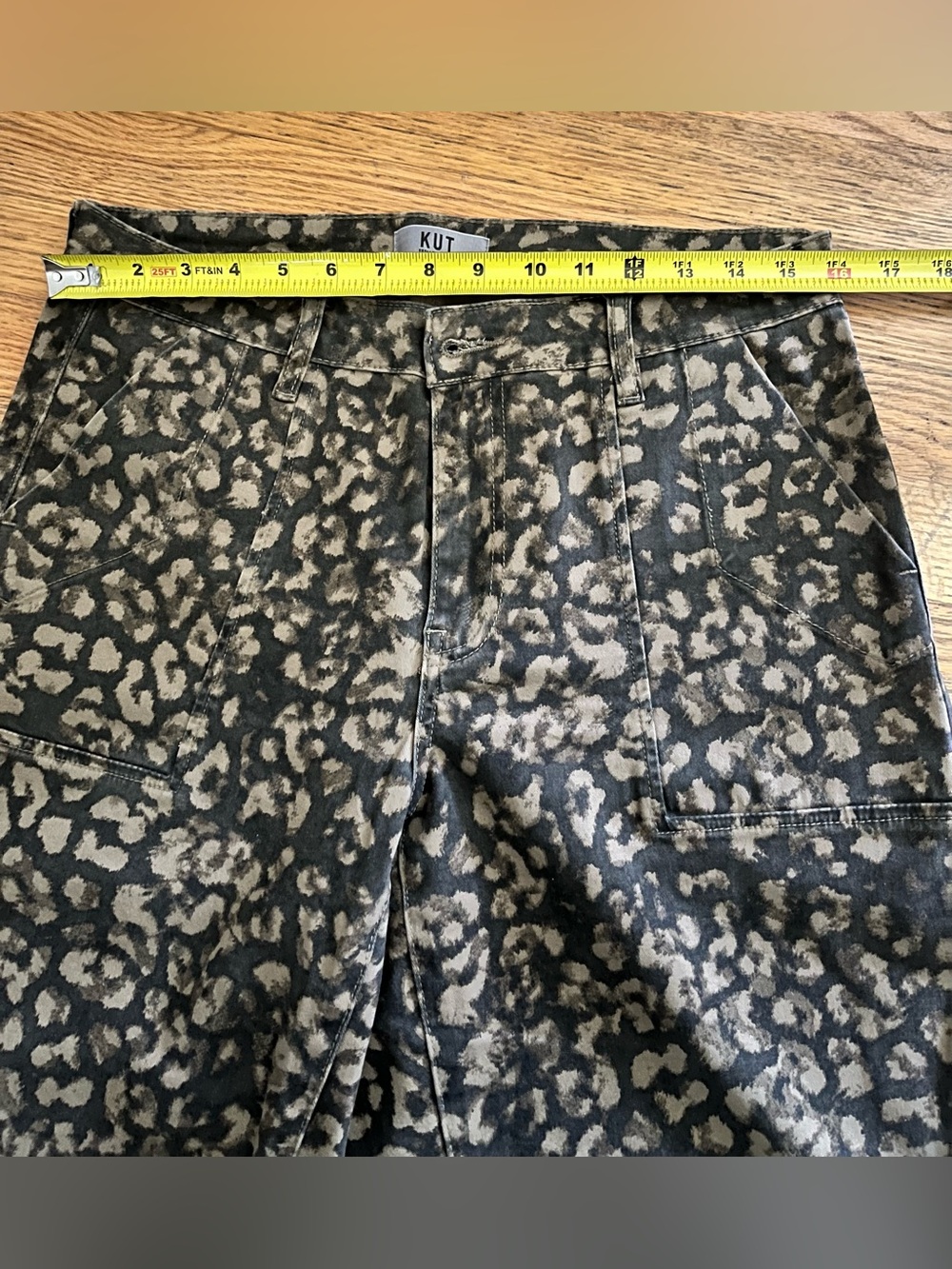 KUT Ashton Leopard Cheetah Print High Waist Crop Barrel Utility Jeans sz 8 - Picture 8 of 12